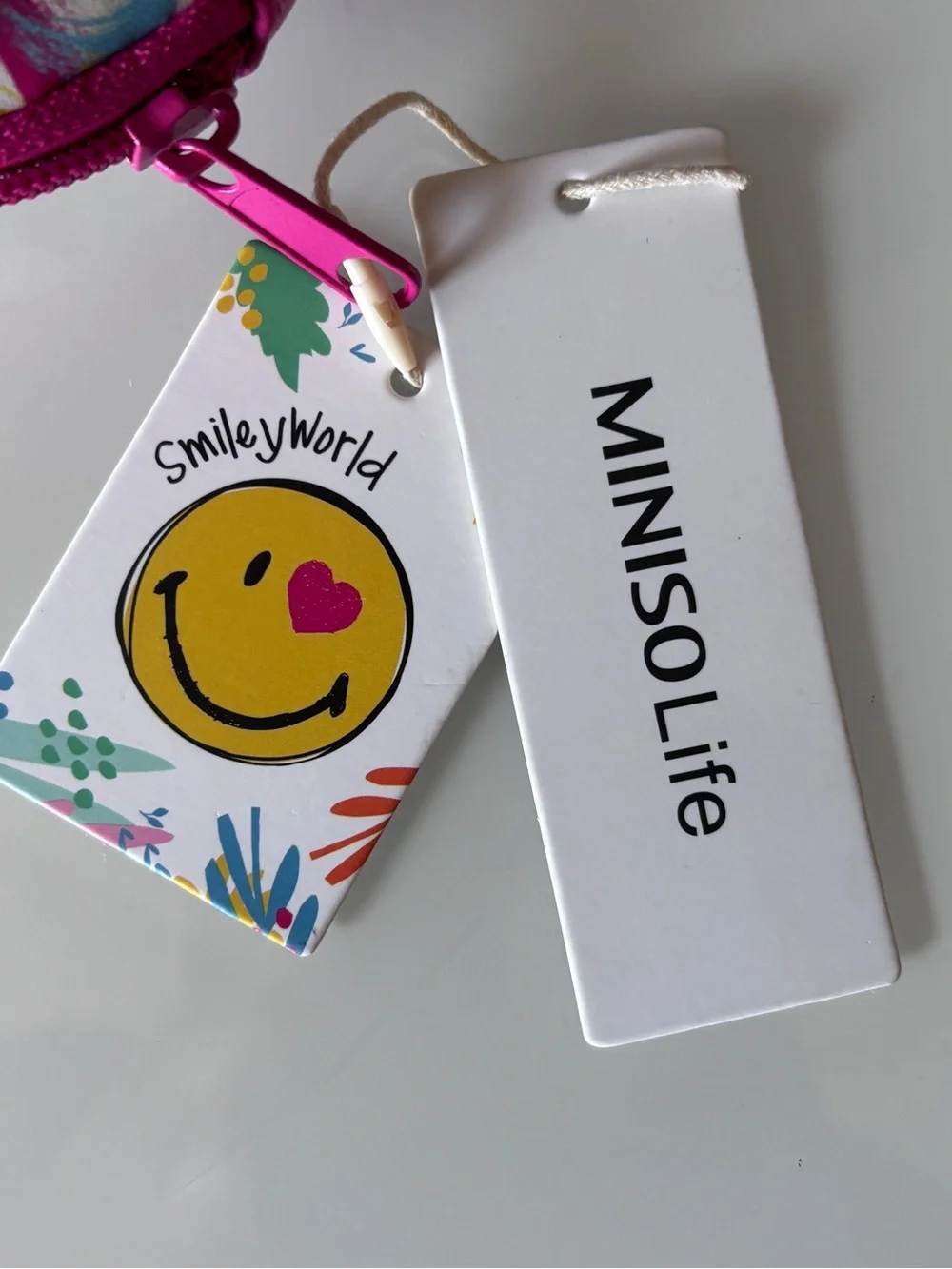 NWT MINISO SmileyWorld Round Coin Purse Colorful Stars